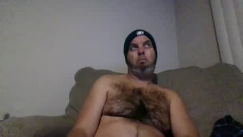 Snapshot of rubbingoneout714 chatting on 01/06/25, 01:53 rubbingoneout714 online show from 01/06/25, 01:53