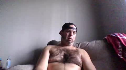 Snapshot of rubbingoneout714 chatting on 01/10/25, 09:42 rubbingoneout714 online show from 01/10/25, 09:42