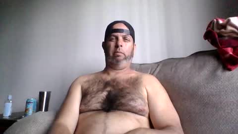 Snapshot of rubbingoneout714 chatting on 02/23/25, 09:37 rubbingoneout714 online show from 02/23/25, 09:37