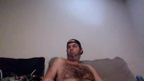 Snapshot of rubbingoneout714 chatting on 11/30/25, 11:20 rubbingoneout714 online show from 11/30/25, 11:20