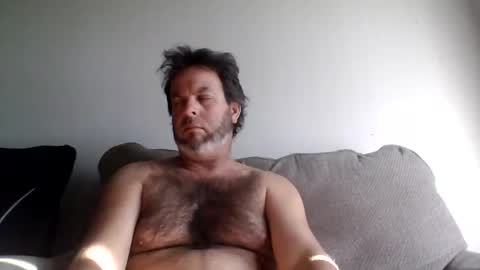 Snapshot of rubbingoneout714 chatting on 01/14/26, 03:39 rubbingoneout714 online show from 01/14/26, 03:39