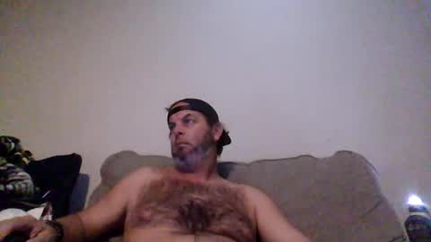 Snapshot of rubbingoneout714 chatting on 01/15/26, 03:55 rubbingoneout714 online show from 01/15/26, 03:55