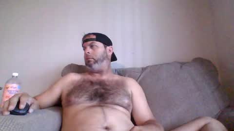 rubbingoneout714 online show from 05/01/26, 04:33