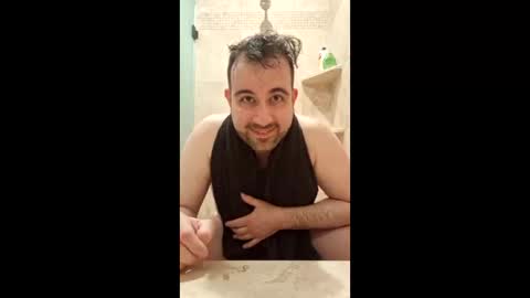 Snapshot of rubenator69 chatting on 01/10/25, 01:42 Ruben online show from 01/10/25, 01:42