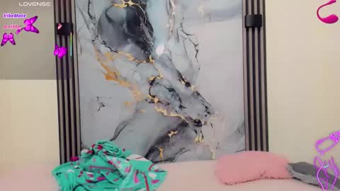 Rubi i love online show from 03/25/26, 11:49