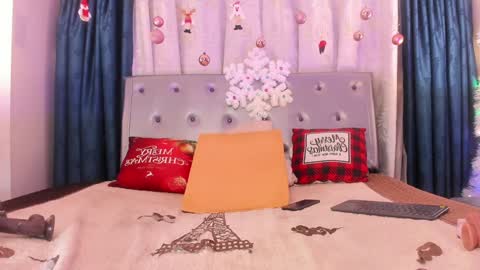 Snapshot of rubi_channel chatting on 12/31/24, 08:04 Channel online show from 12/31/24, 08:04