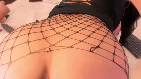 Snapshot of rubi_channel chatting on 02/12/25, 10:26 Channel online show from 02/12/25, 10:26