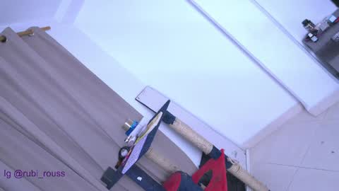 rubi rouss  instagran and X or tw  FAV VIBES11  9 33  101 moan and explode my balls online show from 04/01/26, 01:41