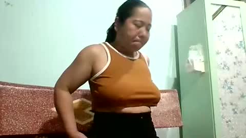 ruby_chann online show from 04/19/26, 10:01