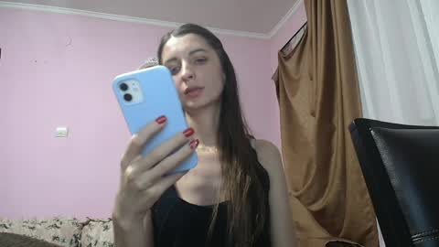 Snapshot of ruby_laroux chatting on 05/18/26, 08:14 Ruby online show from 05/18/26, 08:14
