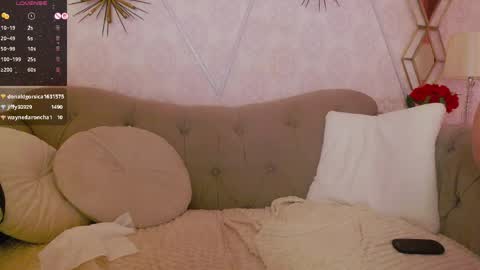  Ruby Divine online show from 04/11/26, 07:45