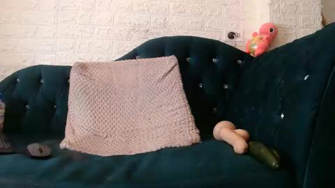 Snapshot of rubyemerald_ chatting on 02/11/25, 04:55 rubyemerald_ online show from 02/11/25, 04:55