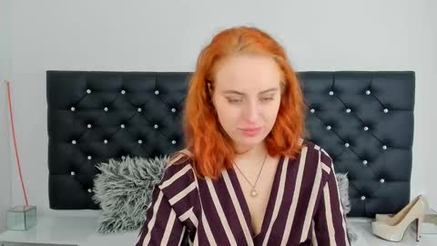 Snapshot of rubykinky chatting on 12/14/25, 03:06 Ruby online show from 12/14/25, 03:06