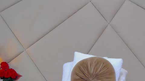 Ruby Luxe online show from 02/12/25, 12:22