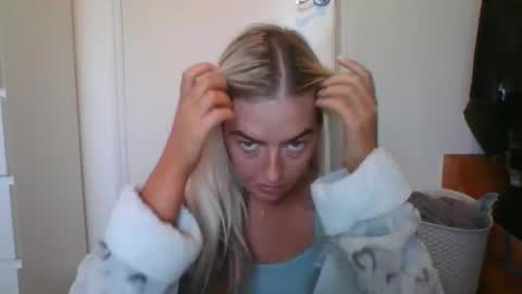 rubyredxxxoxxx online show from 12/07/24, 02:24