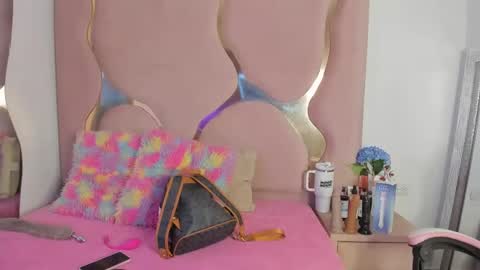 rubyxht online show from 11/12/25, 12:27