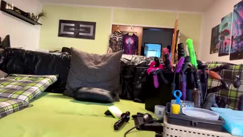 Snapshot of rudolphus_live_2018 chatting on 05/01/26, 04:44 andy leyfield online show from 05/01/26, 04:44