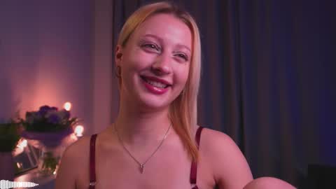 Mila online show from 09/22/25, 04:09