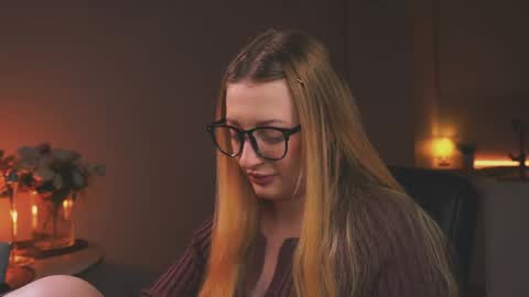 Mila online show from 04/20/26, 05:05