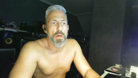 Chico que rico Caliente online show from 02/02/25, 08:30