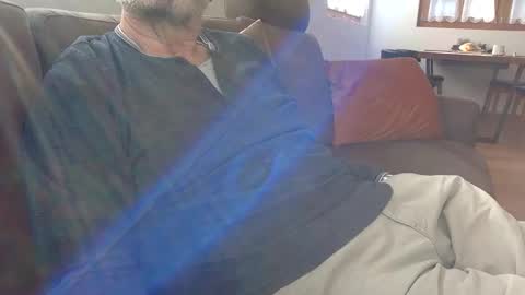 Snapshot of ruk_ri913mn chatting on 01/19/26, 12:20 Jimi online show from 01/19/26, 12:20