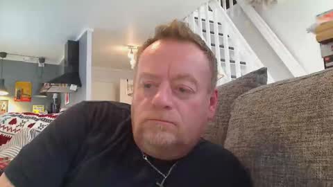 Snapshot of runepetter chatting on 12/15/25, 11:47 bignorwegian online show from 12/15/25, 11:47