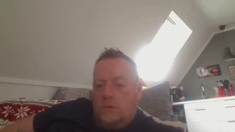 Snapshot of runepetter chatting on 04/16/26, 08:04 bignorwegian online show from 04/16/26, 08:04