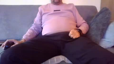 Snapshot of runner_1978 chatting on 12/13/24, 07:58 runner_1978 online show from 12/13/24, 07:58