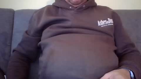 Snapshot of runner_1978 chatting on 01/15/25, 07:26 runner_1978 online show from 01/15/25, 07:26