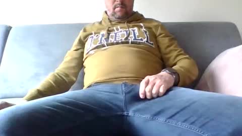 runner_1978 online show from 03/25/26, 08:31