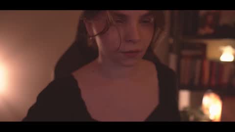 Elena online show from 11/21/25, 11:58