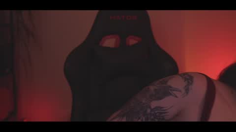 Elena online show from 04/11/26, 09:52