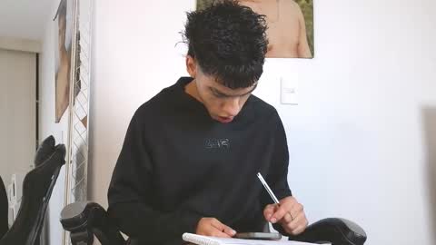  R U S S E L L  online show from 02/26/26, 02:16