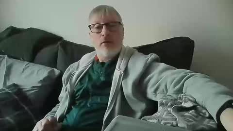 rusty69x online show from 12/17/24, 11:06