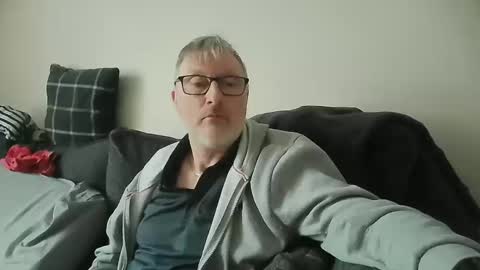 rusty69x online show from 12/31/24, 09:42