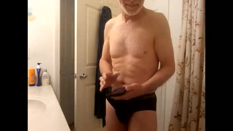 Snapshot of rustyx22 chatting on 02/09/25, 07:30 Rusty online show from 02/09/25, 07:30