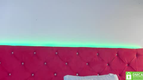 Ruth online show from 01/09/25, 03:44