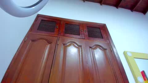 Ruth online show from 11/24/25, 04:23