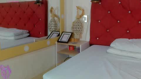 Ruth online show from 03/04/26, 12:11