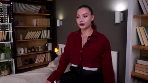 Emma online show from 09/16/25, 01:01