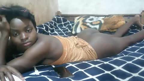 ruu_prettygal online show from 02/15/26, 07:51