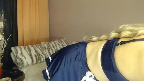 ruxandradanny online show from 10/29/25, 01:24