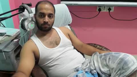 rwb17 online show from 10/31/25, 06:47