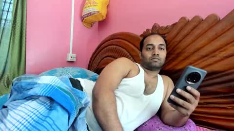 rwb17 online show from 02/02/26, 09:52