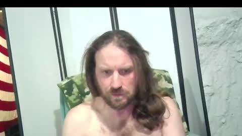 rwb1982 online show from 12/17/25, 12:16