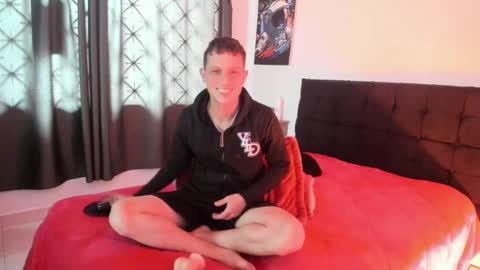 Snapshot of ryan15_ chatting on 01/24/25, 05:00 Ryan 15 online show from 01/24/25, 05:00