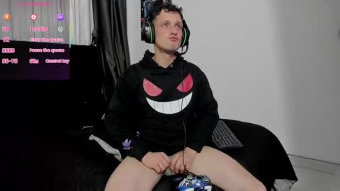 Ryan 15 online show from 11/05/25, 02:11