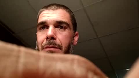 ryan198650 online show from 04/15/26, 12:28