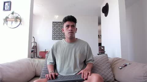 Snapshot of ryan_clark_ chatting on 04/26/26, 02:59 Ryan online show from 04/26/26, 02:59