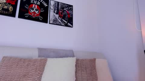 Ryan  online show from 02/25/26, 01:26